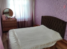 Satılır Bəhruz Nuriyev küçəsi.