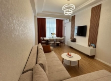 Xırdalan şəhəri, Ər-Riyadla üzbəüz