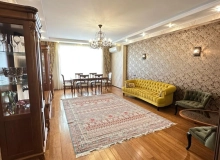 Satılır Sabit Orucov küçəsi