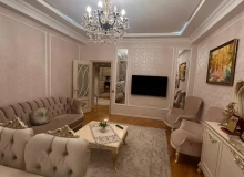 Satılır D.Bünyadzadə küçəsi