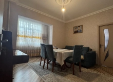 Cəmşid Naxçıvanski küçəsi