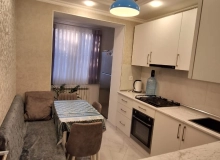 Polad Həşimov küçəsi