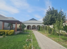 Satılır Şağan qəsəbəsi