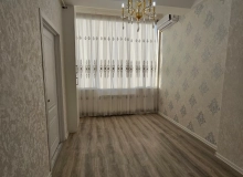 Satılır Əliağa Vahid küçəsi