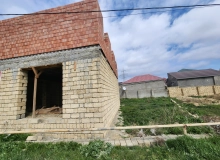 Masazır qəsəbəsi, İstiqlaliyyət küçəsi