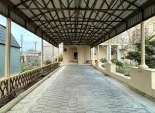 Satılır Ə.Vahid küçəsi