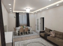 Satılır Abdulla Şaiq küçəsi