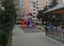 Satılır Yeni Günəşli V massivi