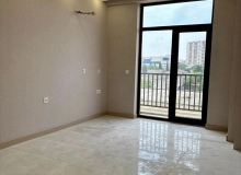 Satılır Cəfər Xəndan küçəsi