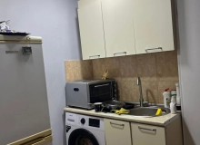 8 Noyabr prospekti