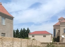 Satılır Nəsibə Zeynalova küçəsi