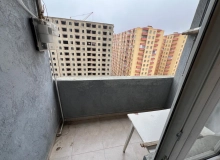 Satılır Məhəmməd Əsədov küçəsi