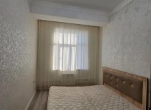 Əliağa Vahid küçəsi