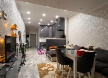 Xətai metrosunun yaxınlığı, Sənan Kərimov küç.