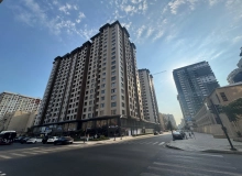 İzzət Orucova küçəsi