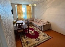 Satılır Hüseyn Ərəblinski küçəsi