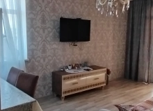 Lökbatan qəsəbəsi, 28 May küçəsi