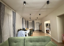 Buzovna qəsəbəsi, 14 saylı klinikaya yaxın