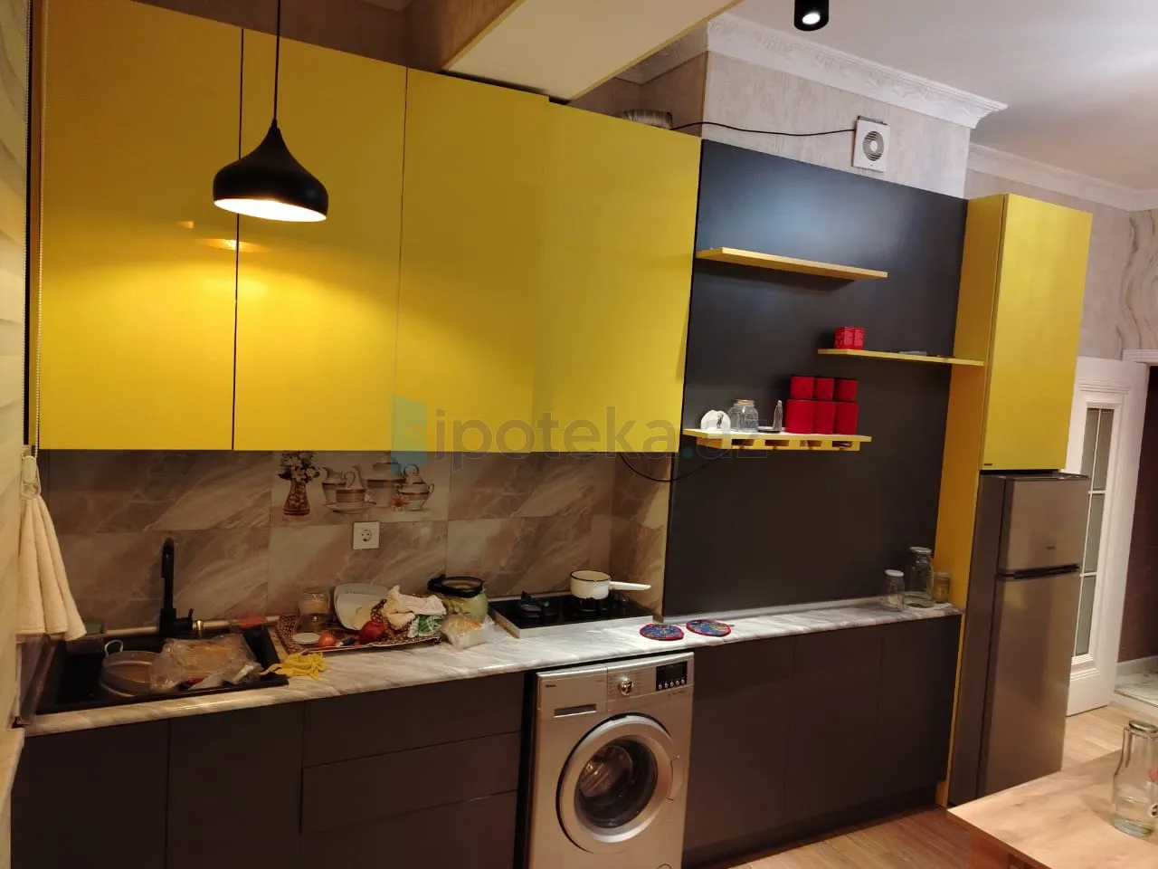 Masazır, Yeni Bakı yaşayış kompleksi, bina 15