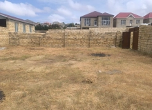 Satılır Qulu Əsgərov küçəsi