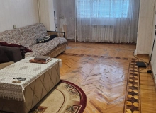 Satılır Cavadxan küçəsi