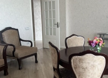 Elmlər metrosu yaxınlığında, Şərifzadə küçəsi