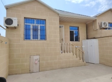 Masazır qəsəbəsi, Akim Abbasov küçəsi