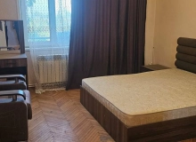 Xətai rayonunda, Zəfər Parkının yanı