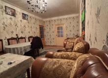 Həzi Aslanov Gəncə pr yol qırağı