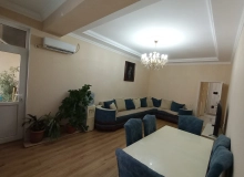 Qarayev,Özbəkistan küçəsi,Romance Palace ilə üzbəüz