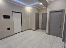 Cəfər Xəndan küçəsi, West Town yaşayış kompleksi