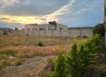 Buzovna qəsəbəsi, Şokolad Fabrikinin arxası. Buzovna qəsəbəsi, Şokolad Fabrikinin arxası.