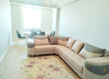 Satılır Saray
