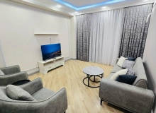 Cəfər Xəndan küçəsi