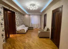 Satılır Əsəd Əhmədov küçəsi