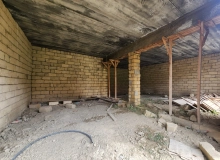 Masazır qəsəbəsi, İstiqlaliyyət küçəsi
