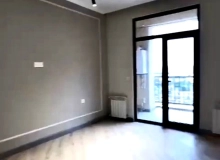 Satılır Cəfər Xandan küçəsi