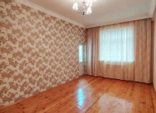 İcarəyə verilir İstiqlaliyyət küçəsi