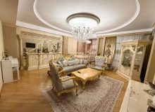 Satılır C.Xəndan küçəsi