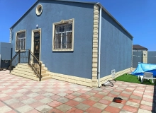 Buzovna qəsəbəsi, Xrustalnidə