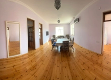 Satılır Bahar qəsəbəsi