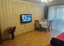 Satılır Həsən Əliyev küçəsi