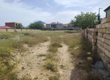 Saray qəsəbəsi, Yol kənarı küçə