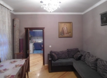 D. Bünyadzadə küçəsi