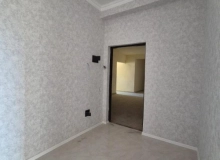 Sumqayıt Bulvarında, Bəyaz Residencedə