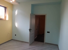 Satılır Saray qəsəbəsi