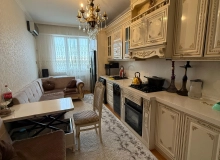 Yeni günəşli D massivi