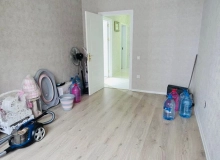 Satılır Bulvar küçəsi