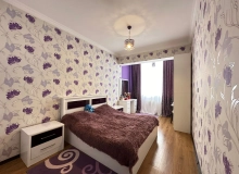 Abbas Mirzə Şərifzadə küçəsi