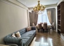 Satılır Əhmədbəy Ağaoğlu küçəsi